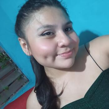 Babysitter in San Salvador: Gaby