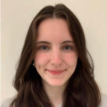 Babysitter in Berlin: Louisa