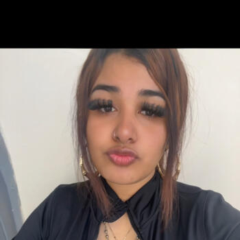 Babysitter in Greensboro: Lyzette