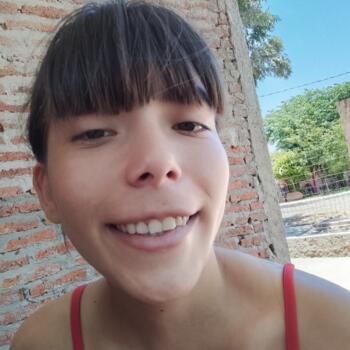 Babysitter in Artigas: Esmeralda