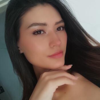 Niñera en Medellín: Adriana