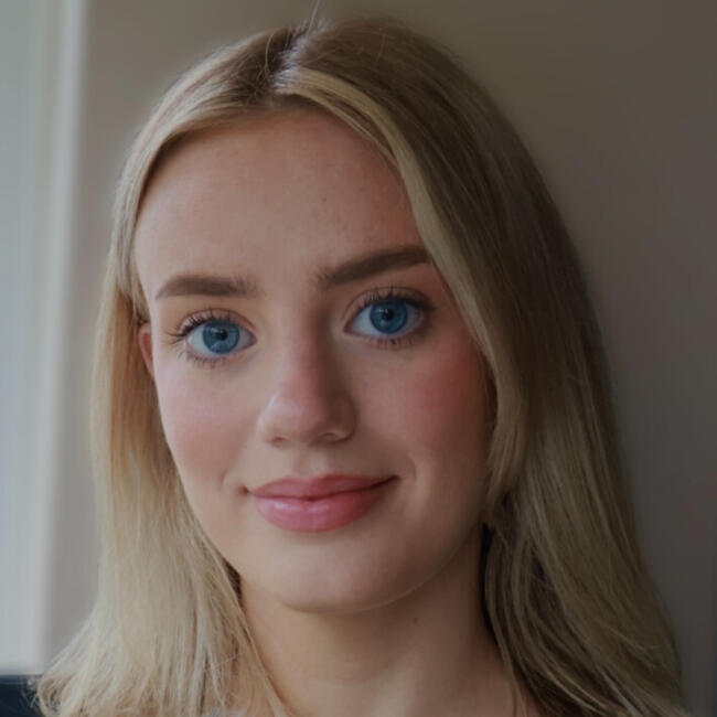 Babysitter in Cork: Aisling