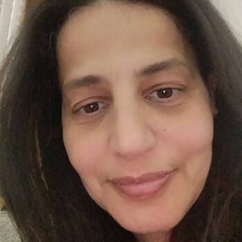 Nanny in Marseille: Nawel