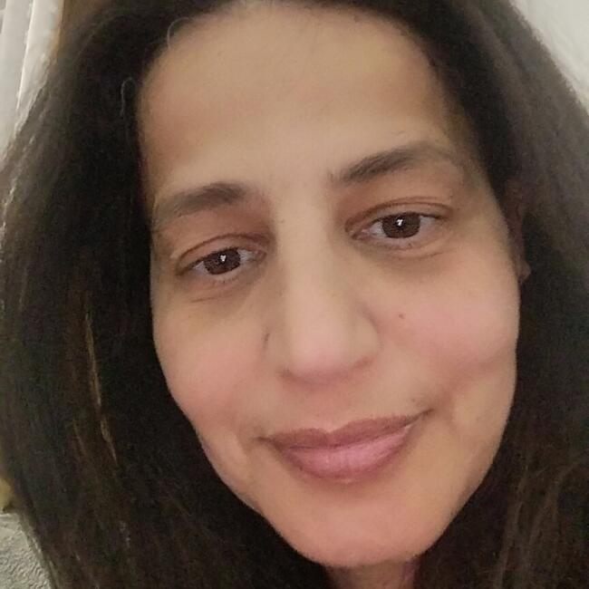 Nanny in Marseille: Nawel