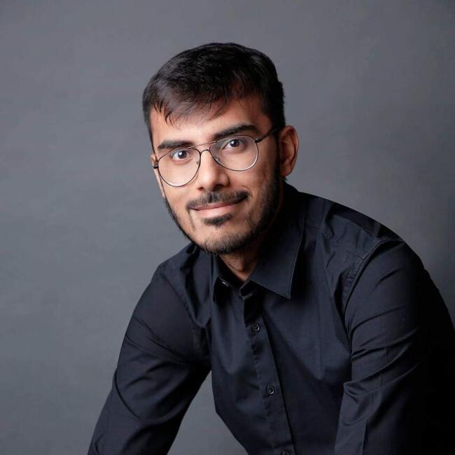 Surat में बेबीसिटिंग की नौकरी: Aman