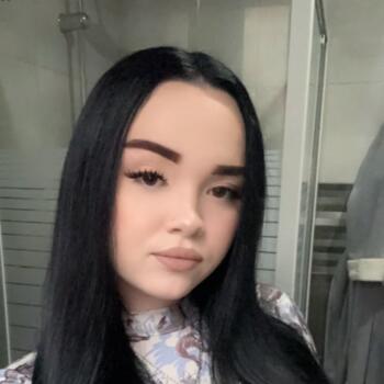 Babysitter in Pithiviers: Maely