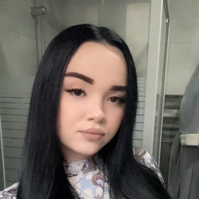 Babysitter in Pithiviers: Maely