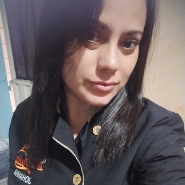 Babysitter in Los Patios: Johana