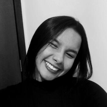 Babysitter in Maringá: Evelin