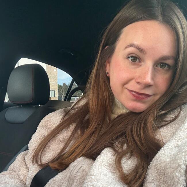 Babysitting job in Kildare: Alena