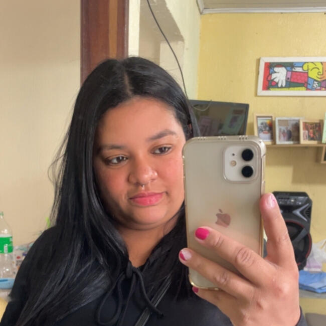 Babysitting job in Canoas: Thaiane