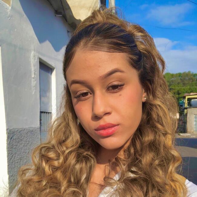 Babá em Serra: Kamilly