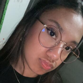 Babysitter in Mogi das Cruzes: Isabela