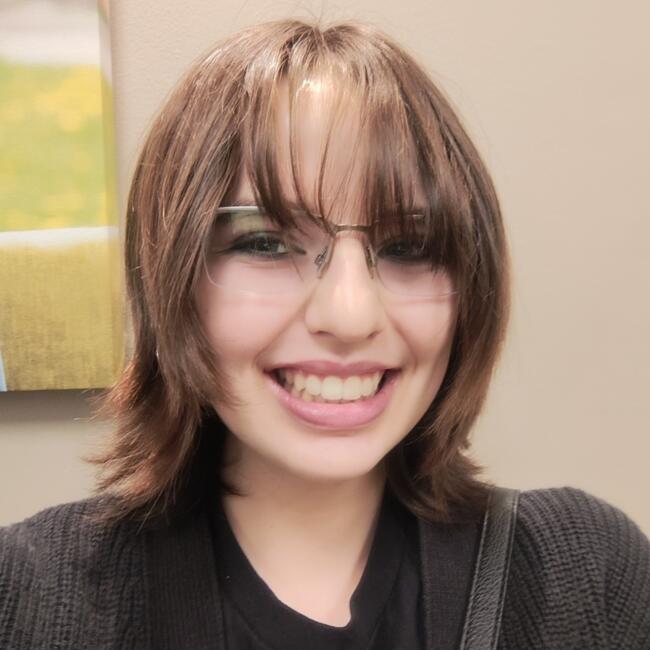 Babysitter in Oshawa: Vivian