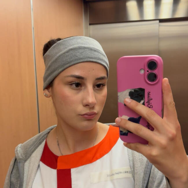 Babysitter in Évreux: Elsa