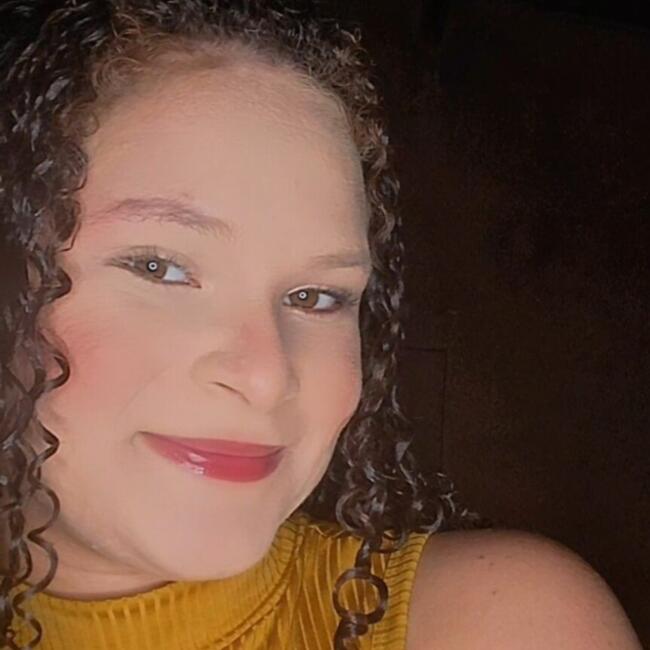 Babysitter in Montes Claros: Bharbara