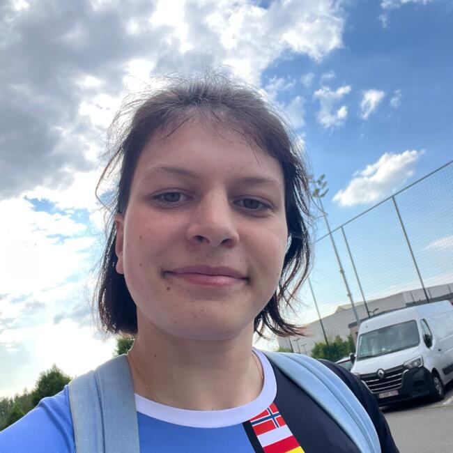 Babysitter in Uccle/Ukkel: Amélie
