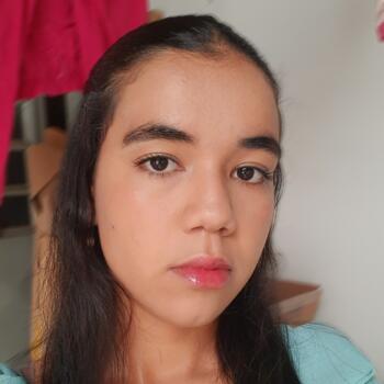 Babysitter in Brasília: Beatriz