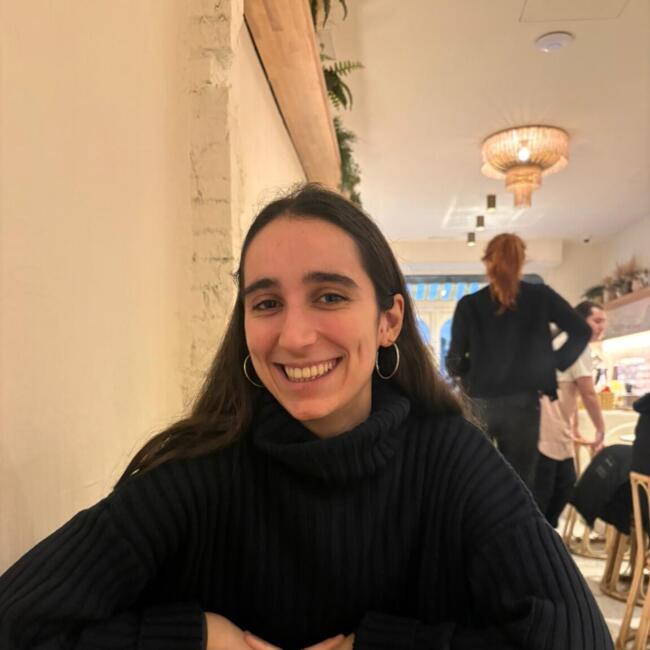 Nanny in Barbera Del Valles: Nuria