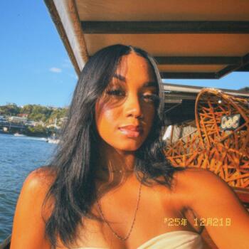 Babá em Mesquita: Bella