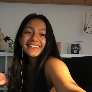 Babysitter in Düsseldorf: Luna Valentina