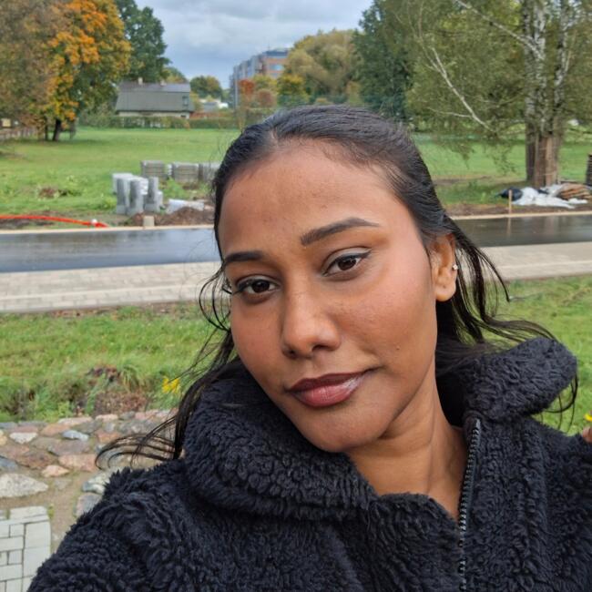 Babysitter in Riga: Romesha