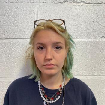 Babysitter in Slough: Morgan