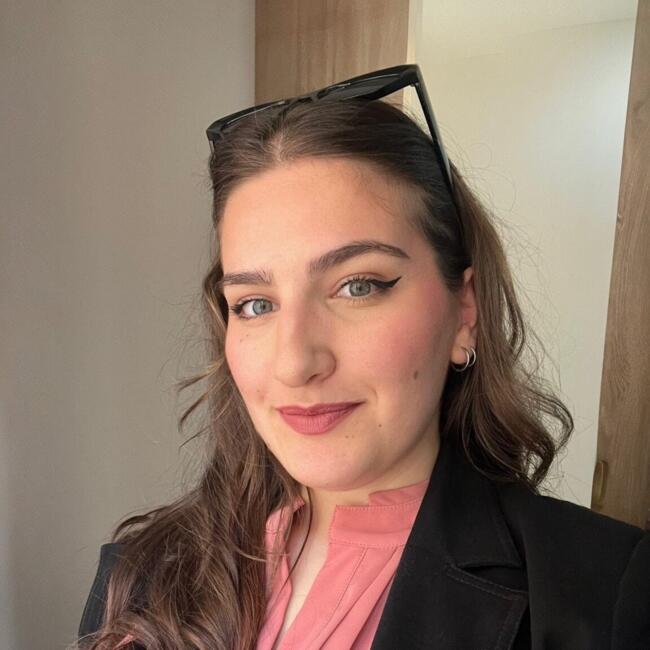 Babysitter in Sassari: Giulia