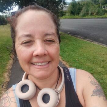 Babysitter in Katikati: Maria Jose