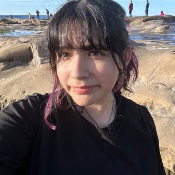 Babysitter in San Diego: Isabella