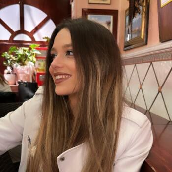 Babysitter Villa Literno: Angela