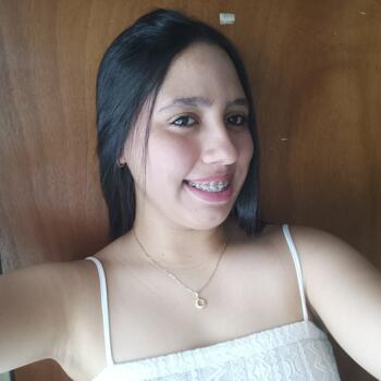 Babysitter in Caracas: Alejandra