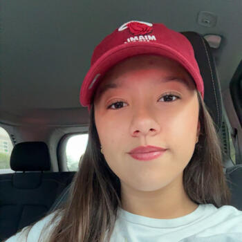 Babysitter in North Miami Beach: Chaya