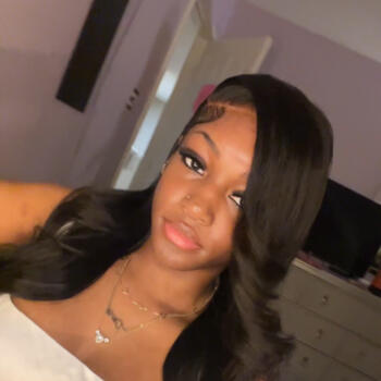 Babysitter Fort Worth: Paris