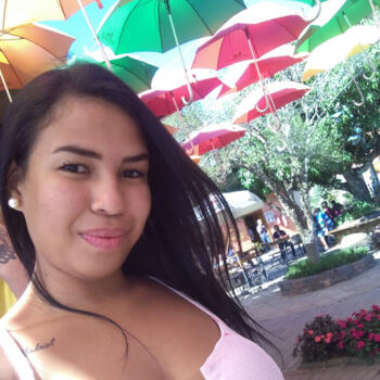 Babysitter in Hortolândia: Leticia