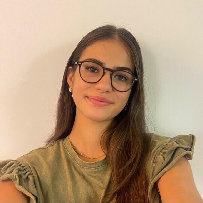 Baby-sitter à Lyon: Lili