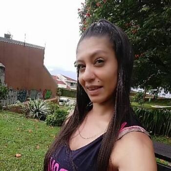 Babysitter in Curridabat: Nathalie