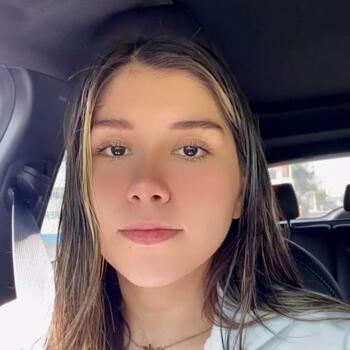 Babysitter in Tampico: Emily