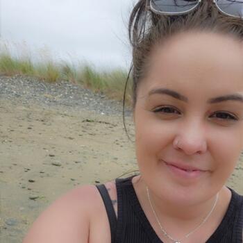 Babysitter in Invercargill: Sarah