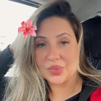 Babysitter em Rio de Mouro: Izabel Cristina