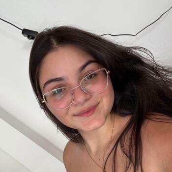Babysitter São Luís: Ayla