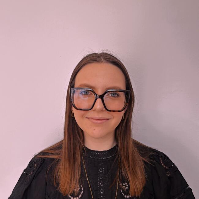 Babysitter in Dijon: Oriane