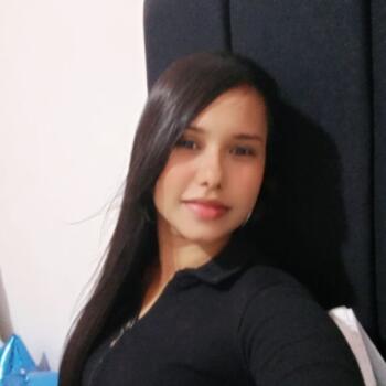 Babysitter in Caracas: Genesis