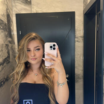 Varuška v Ljubljana: Dinela