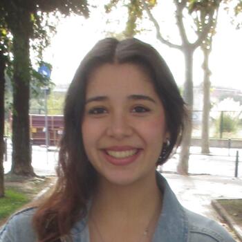 Babysitter in Barcelona: Mia