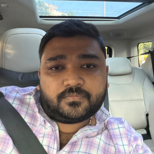Surat में बेबीसिटिंग की नौकरी: Nirav