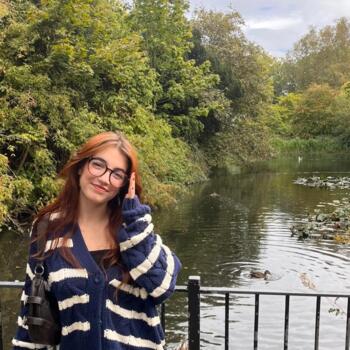 Babysitter in Granada: Abril