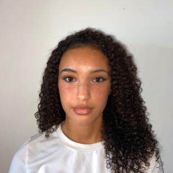 Babysitter in Villeurbanne: Jade