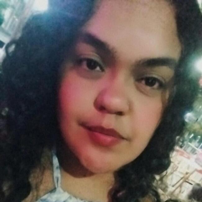 Babysitter in Belo Horizonte: Viviane