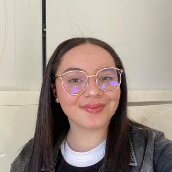 Nanny in Brisbane: Mishell